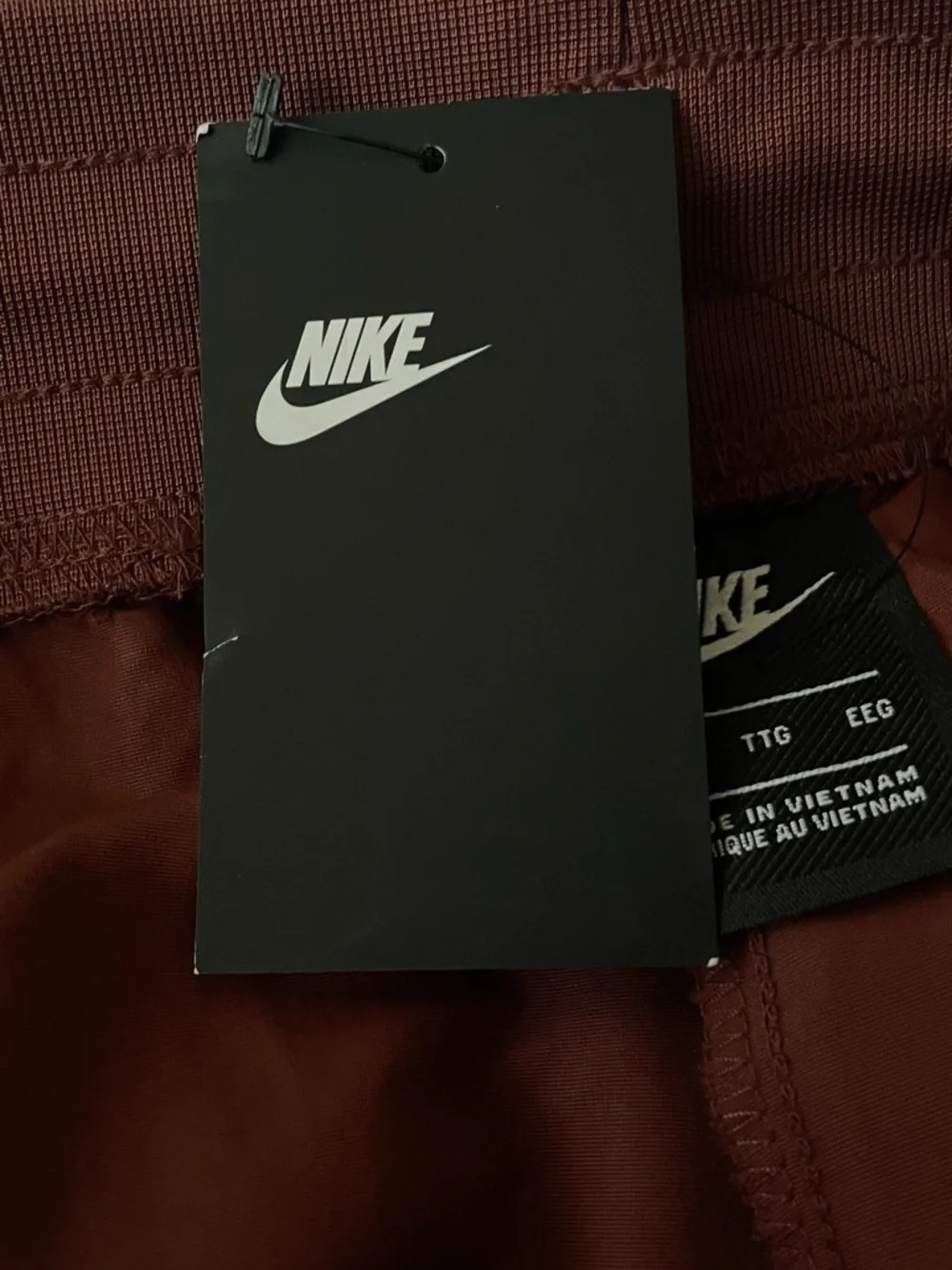 Nike Women's Athletic Shorts in Mauve/Rose